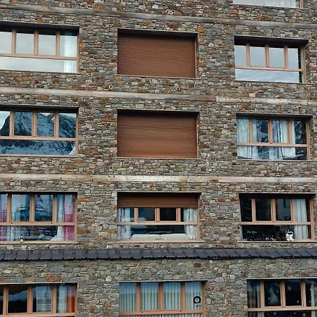 A Pie De Pistas Con Parking Privado Apartament Pas De La Casa